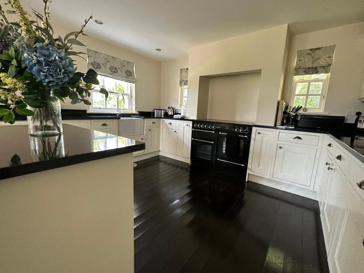 Ann'S Hill Villa คอกเคอร์เมาท์ ภายนอก รูปภาพ